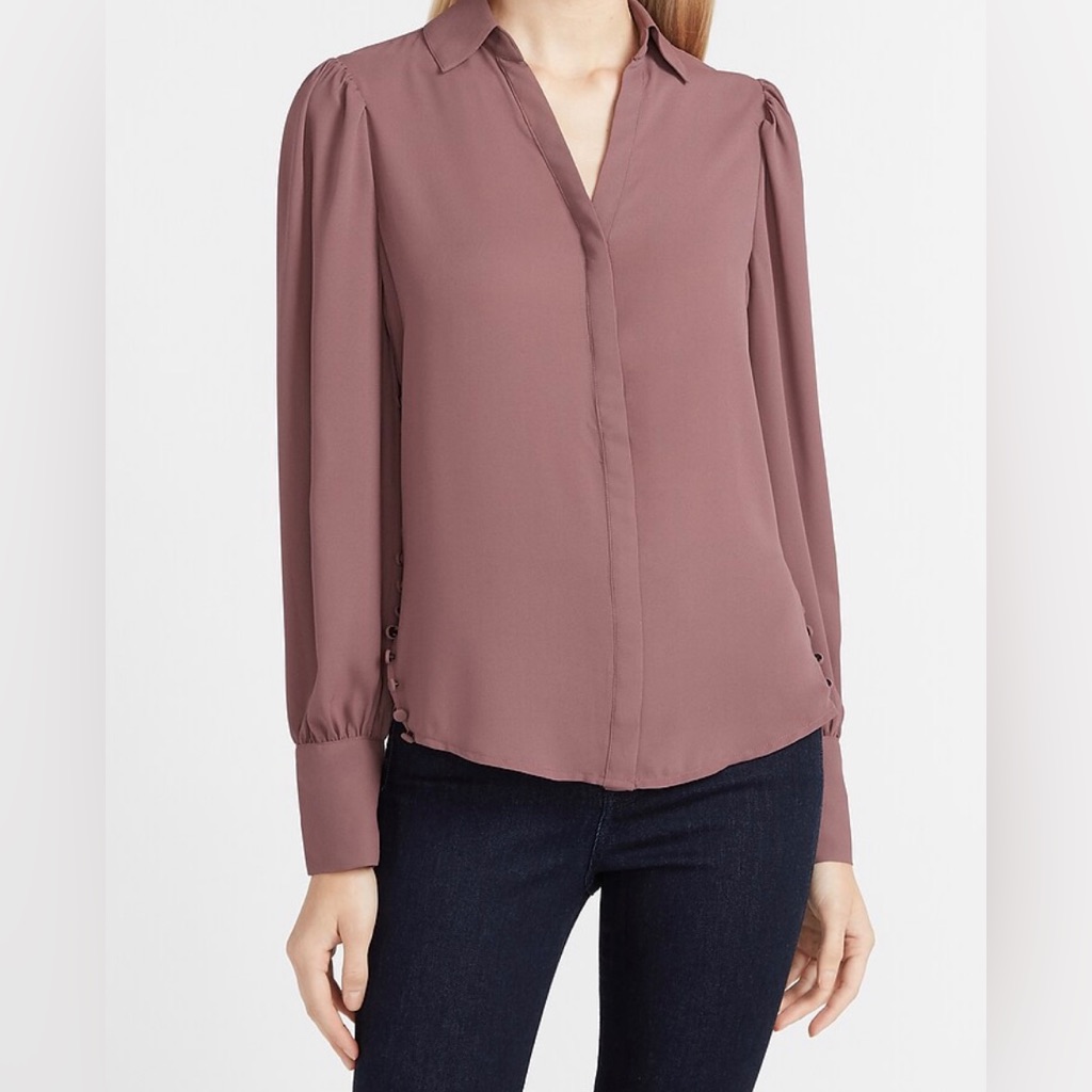 New ~ Express Hi-Lo Button Side Puff Sleeve Portofino Shirt Size M